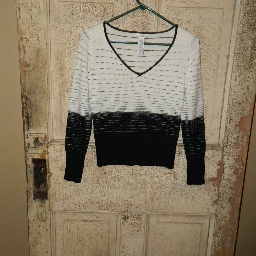 Banana Republic Extra Fine Italian Merino Sweater Size Small (Q-37)